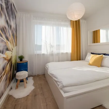 Fresh Marina Apartment *